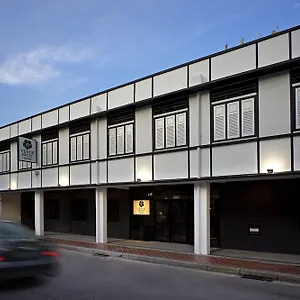 Hotel Venue The Lily ***
