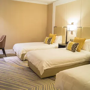 Hotel Ambassador Transit - Terminal 2 ***